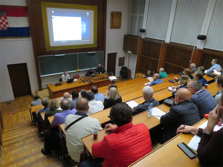 Slika \slike\2019\Edukacija inspektora zaštite od požara\IMG_0408.JPG